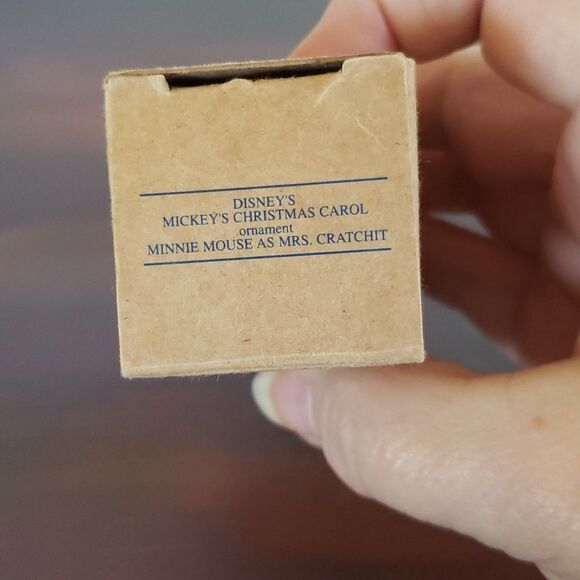 Vtg Avon Disney's Mickey's Christmas Carol Ornament Minnie Mouse as Mrs Cratchit - Picture 2 of 5